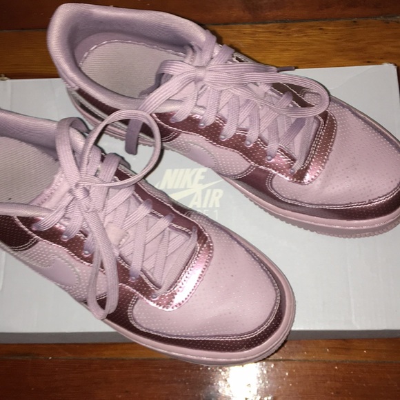 Nike air forces - Picture 3 of 3